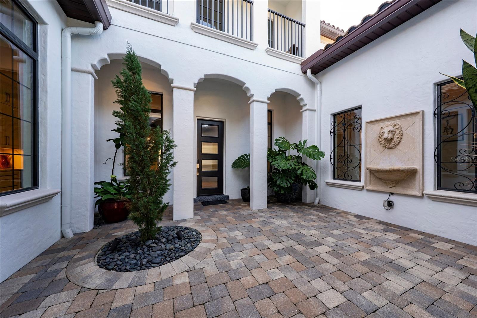 WATERSTONE - Residential