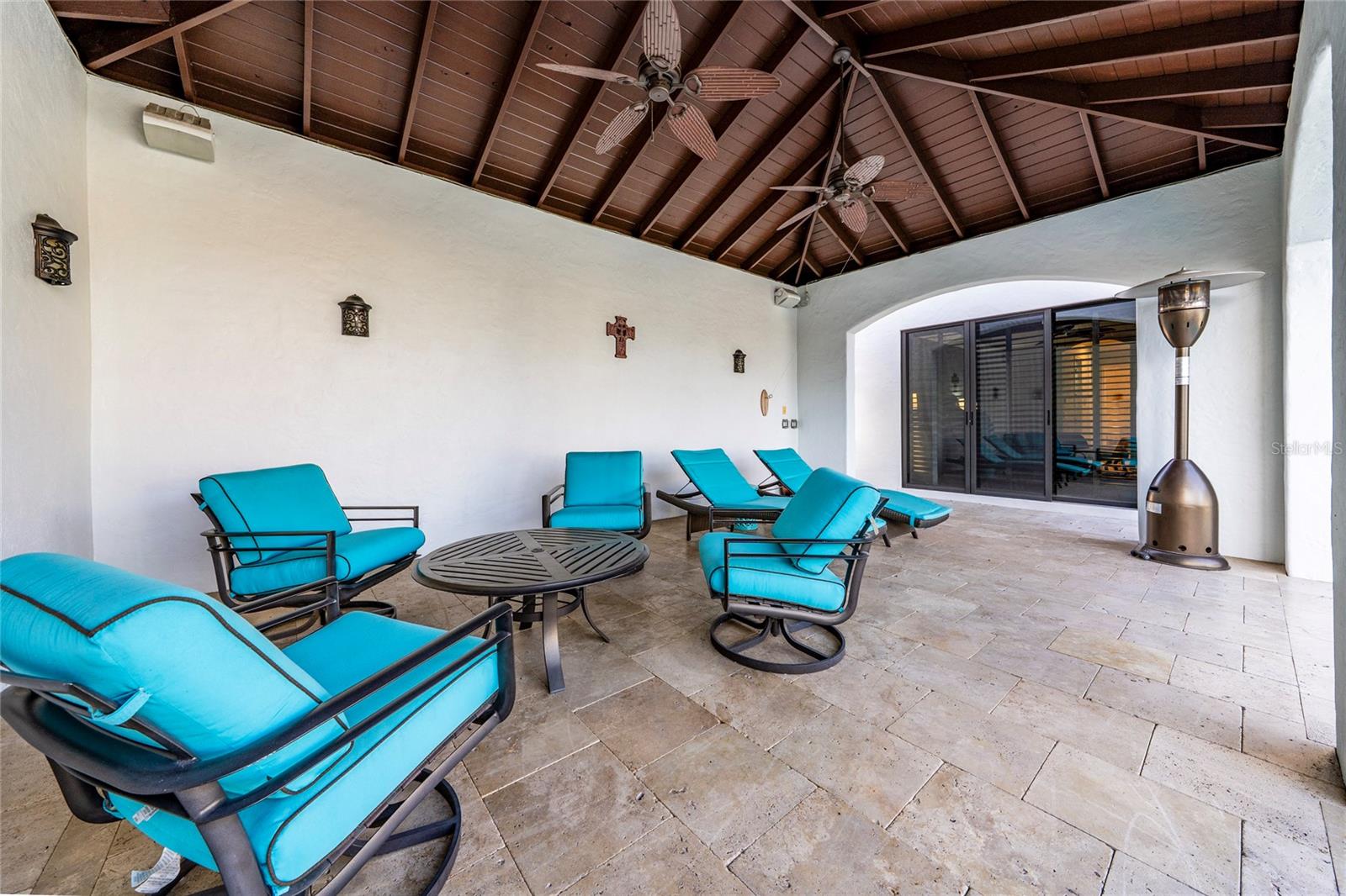 WATERSTONE - Residential