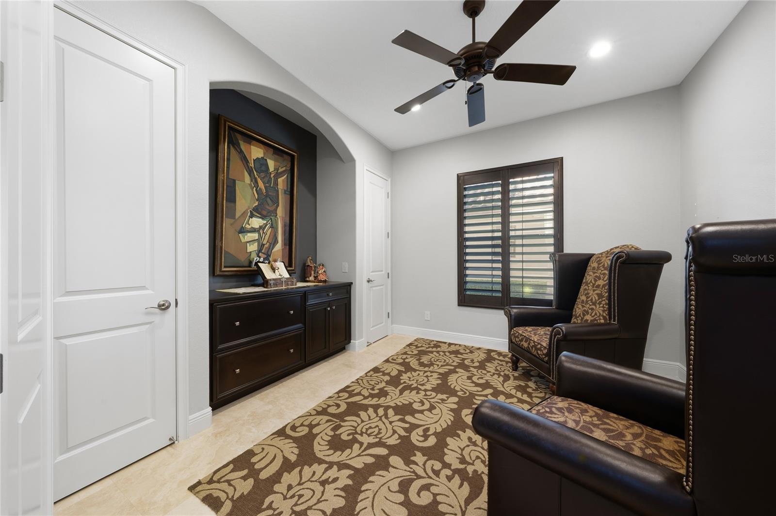 WATERSTONE - Residential