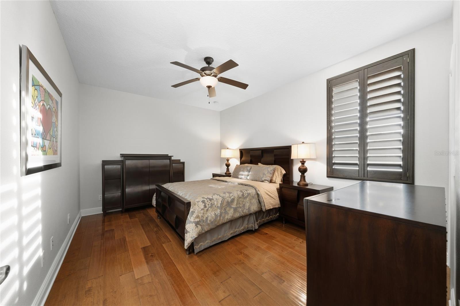 WATERSTONE - Residential