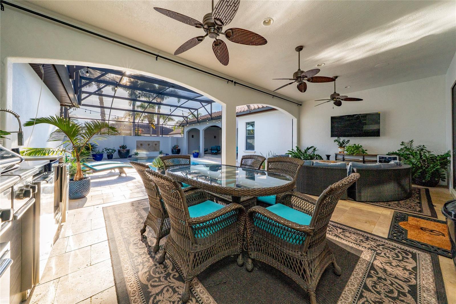 WATERSTONE - Residential