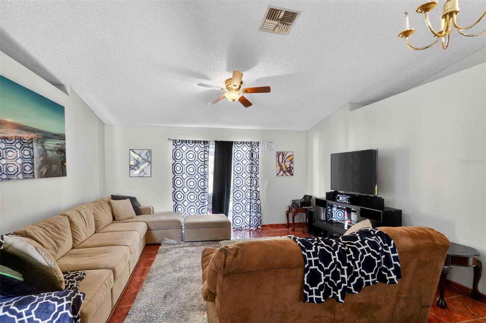 WESTLAKE - Residential
