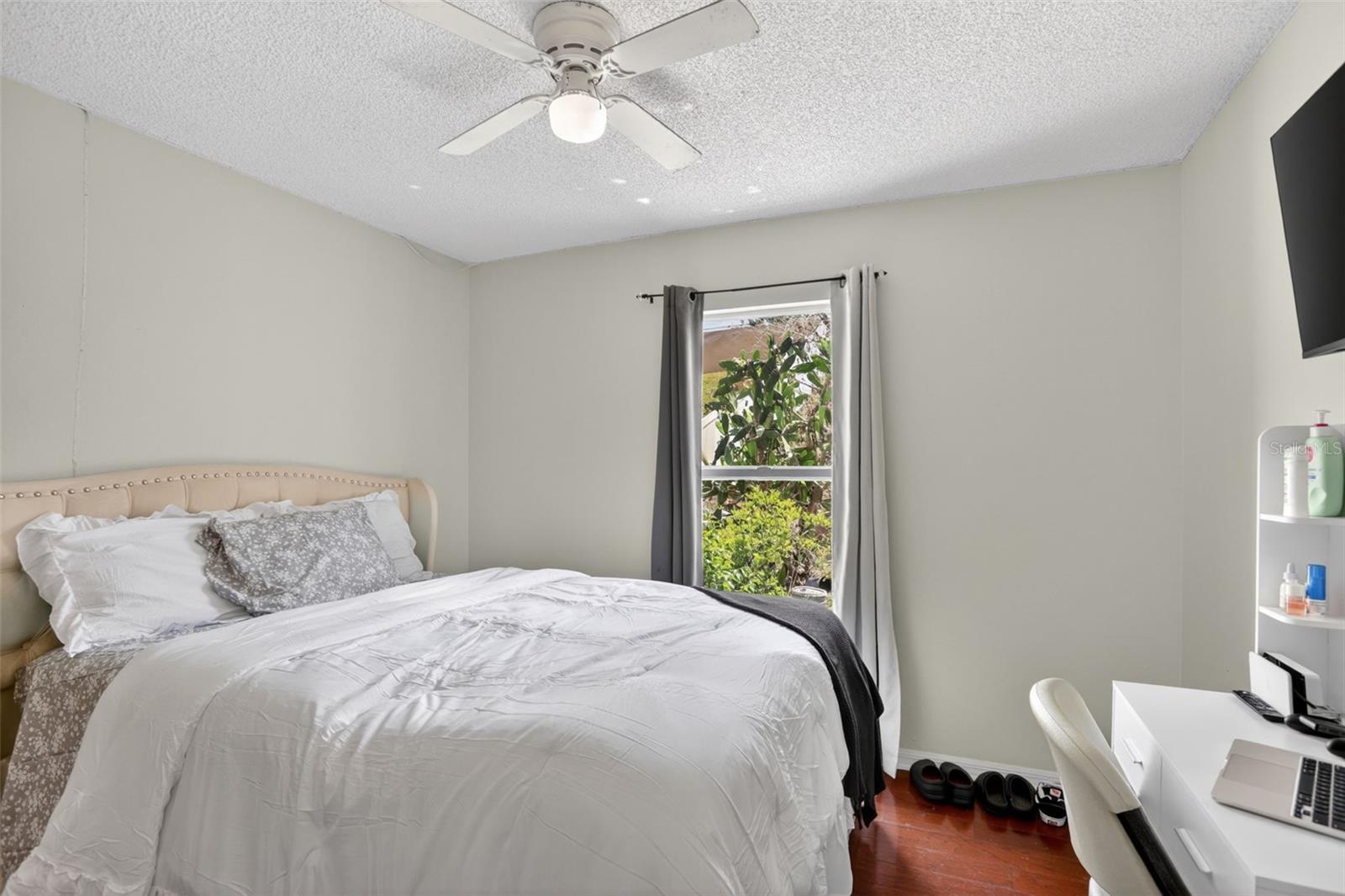 WESTLAKE - Residential