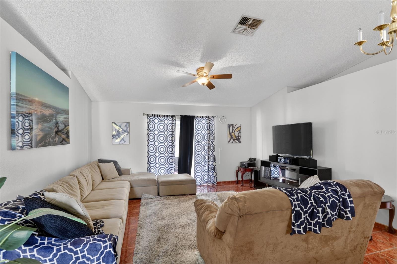 WESTLAKE - Residential