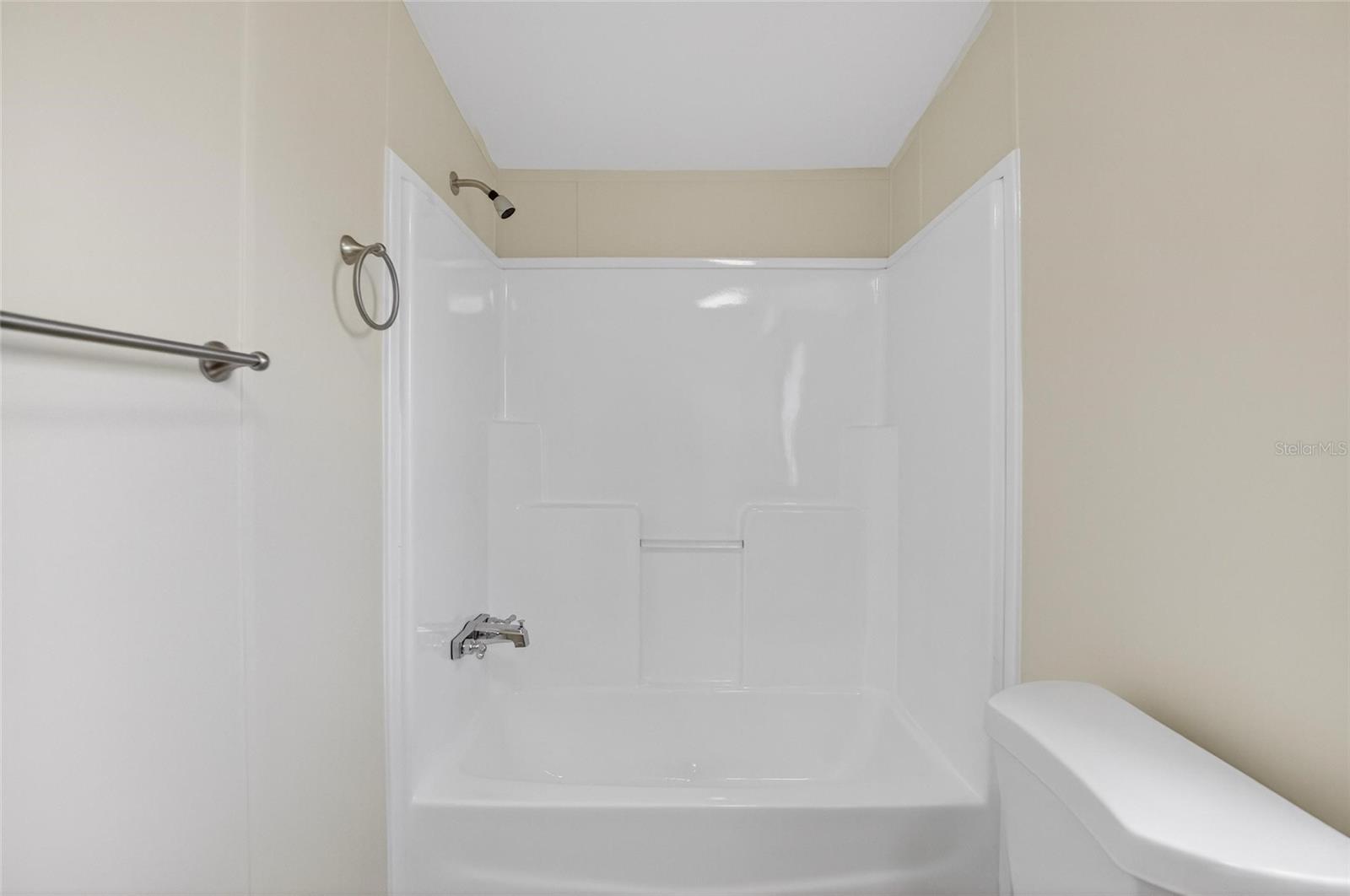 TEMPLE TERRACE WOODS - Residential