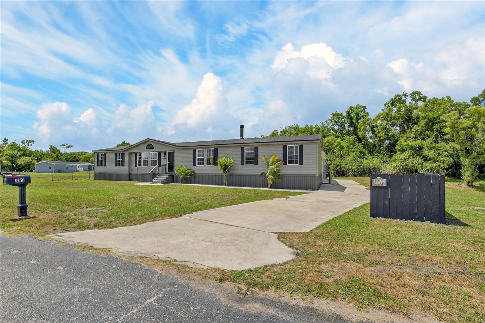 TEMPLE TERRACE WOODS - Residential