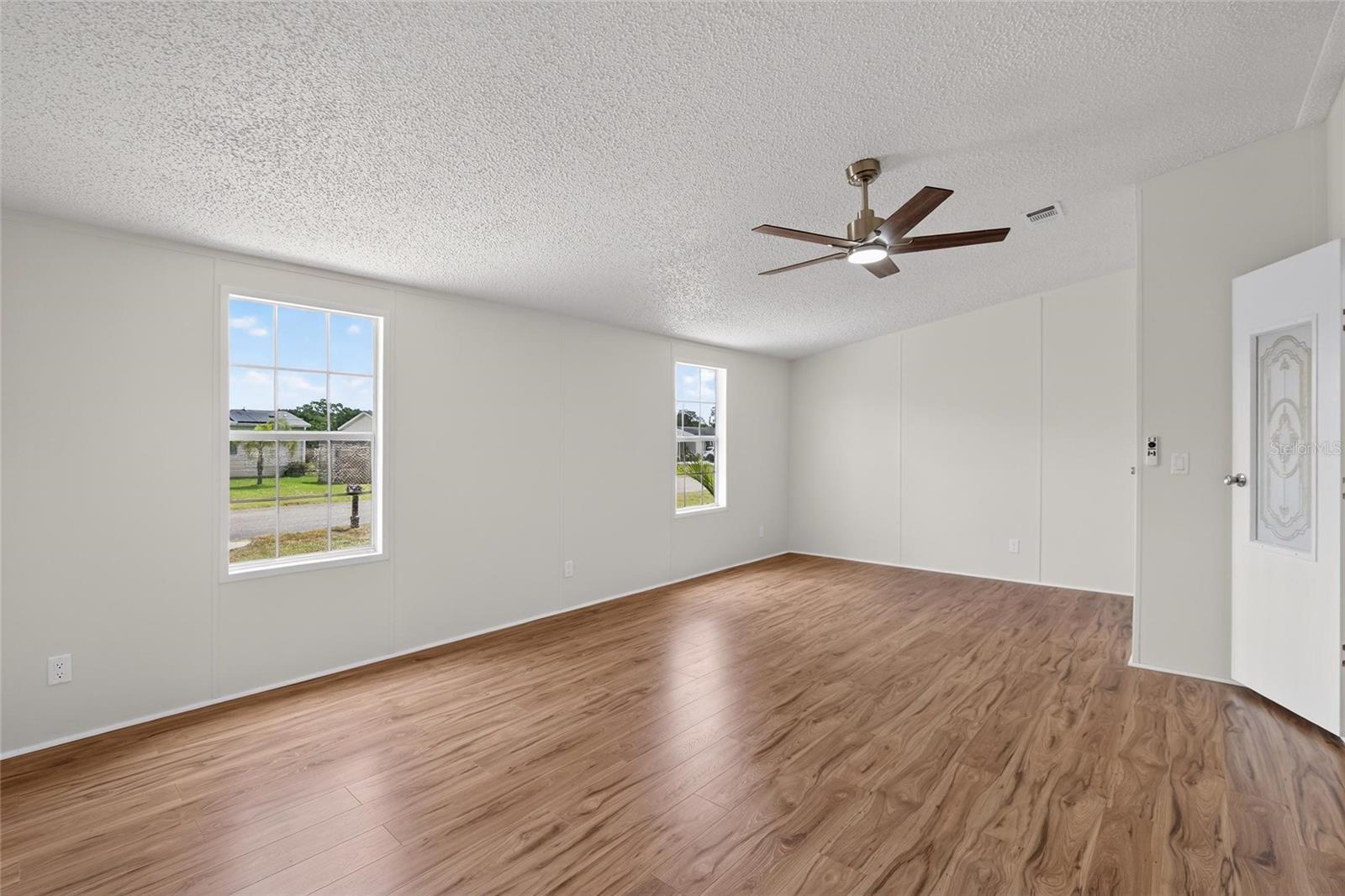 TEMPLE TERRACE WOODS - Residential