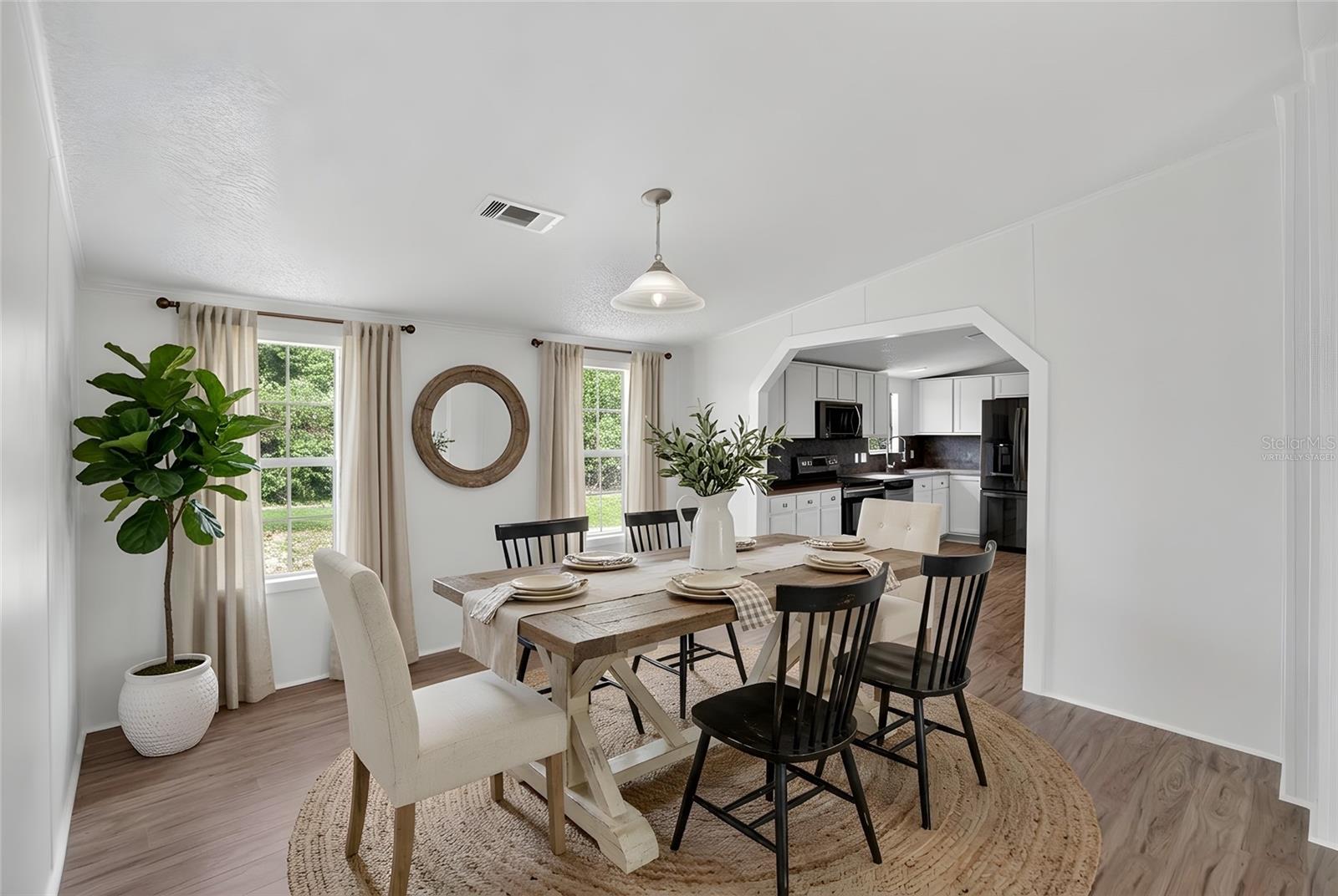 TEMPLE TERRACE WOODS - Residential