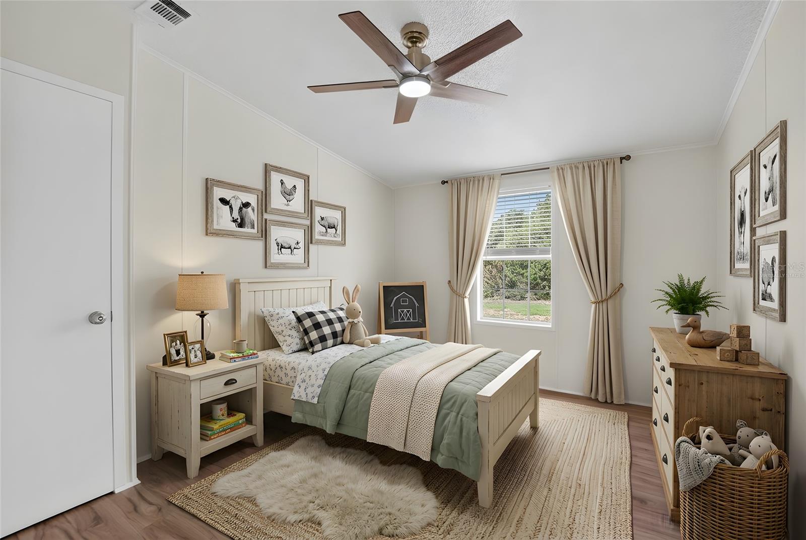 TEMPLE TERRACE WOODS - Residential