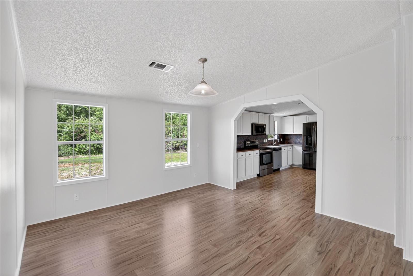 TEMPLE TERRACE WOODS - Residential