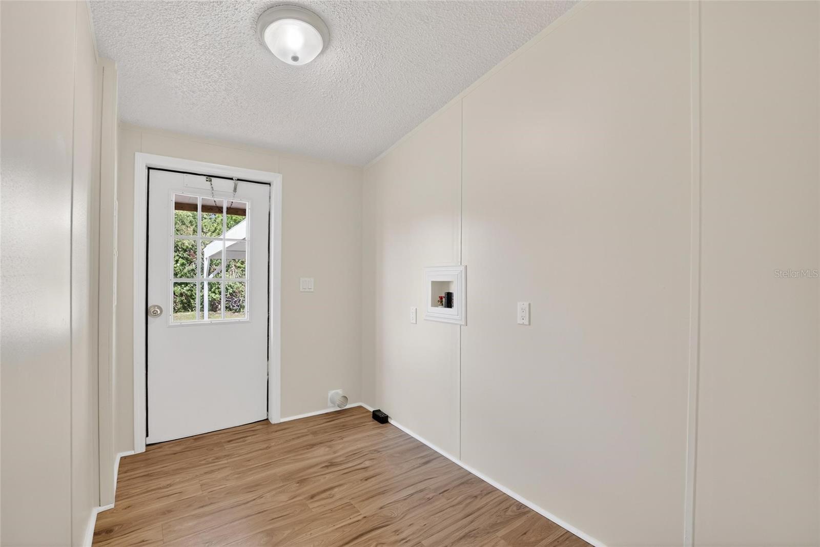 TEMPLE TERRACE WOODS - Residential