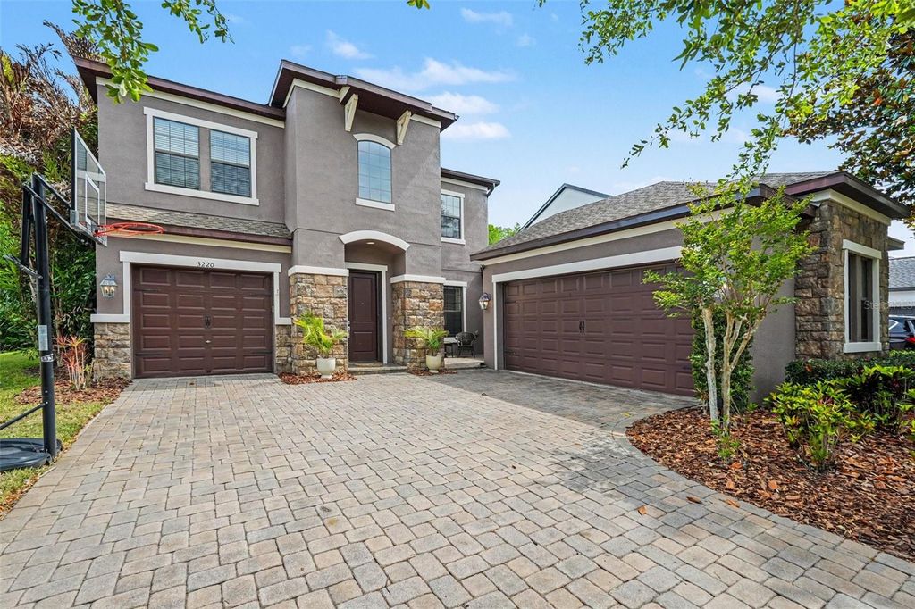 Photo of 3220 Majestic View Drive, Lutz, FL 33558 (MLS # TB8501077)