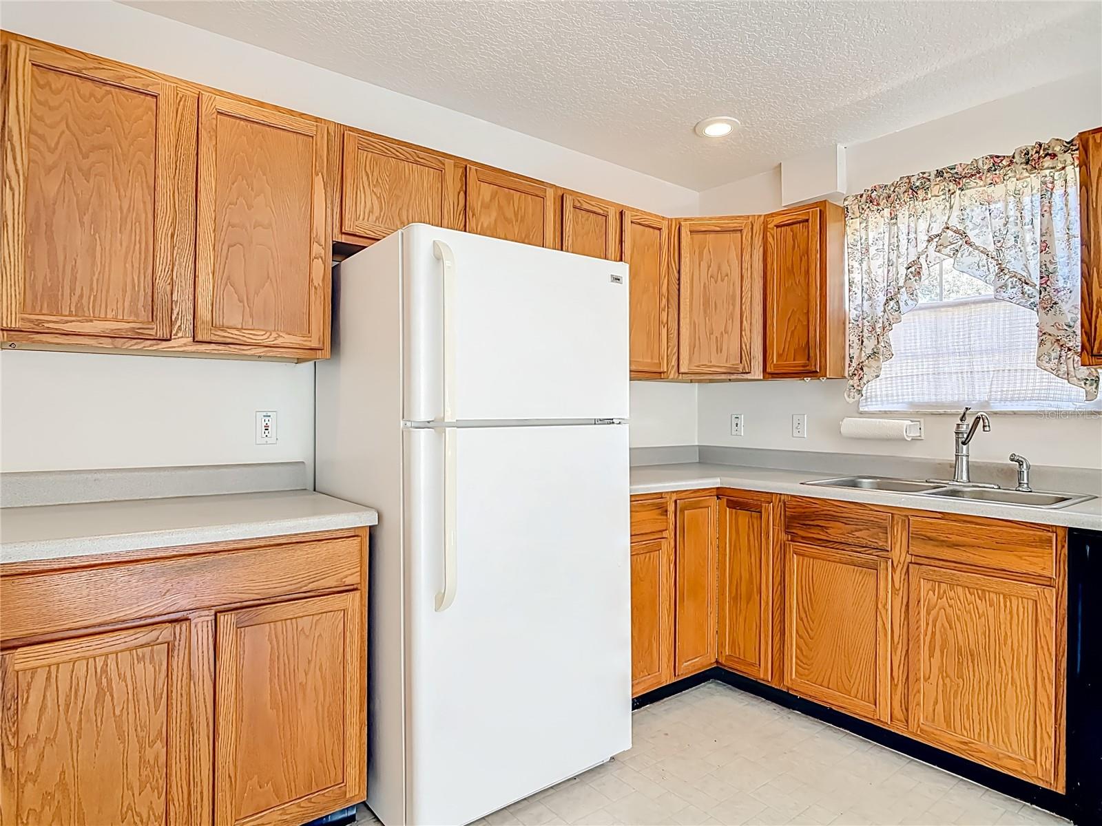 LAKE BERESFORD TERRACE FIRST ADDITION - Residential