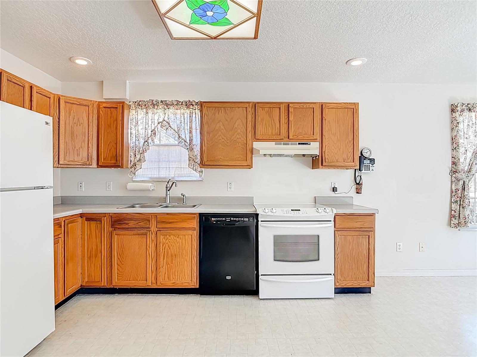 LAKE BERESFORD TERRACE FIRST ADDITION - Residential