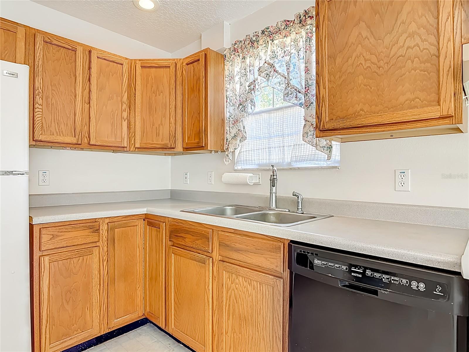 LAKE BERESFORD TERRACE FIRST ADDITION - Residential