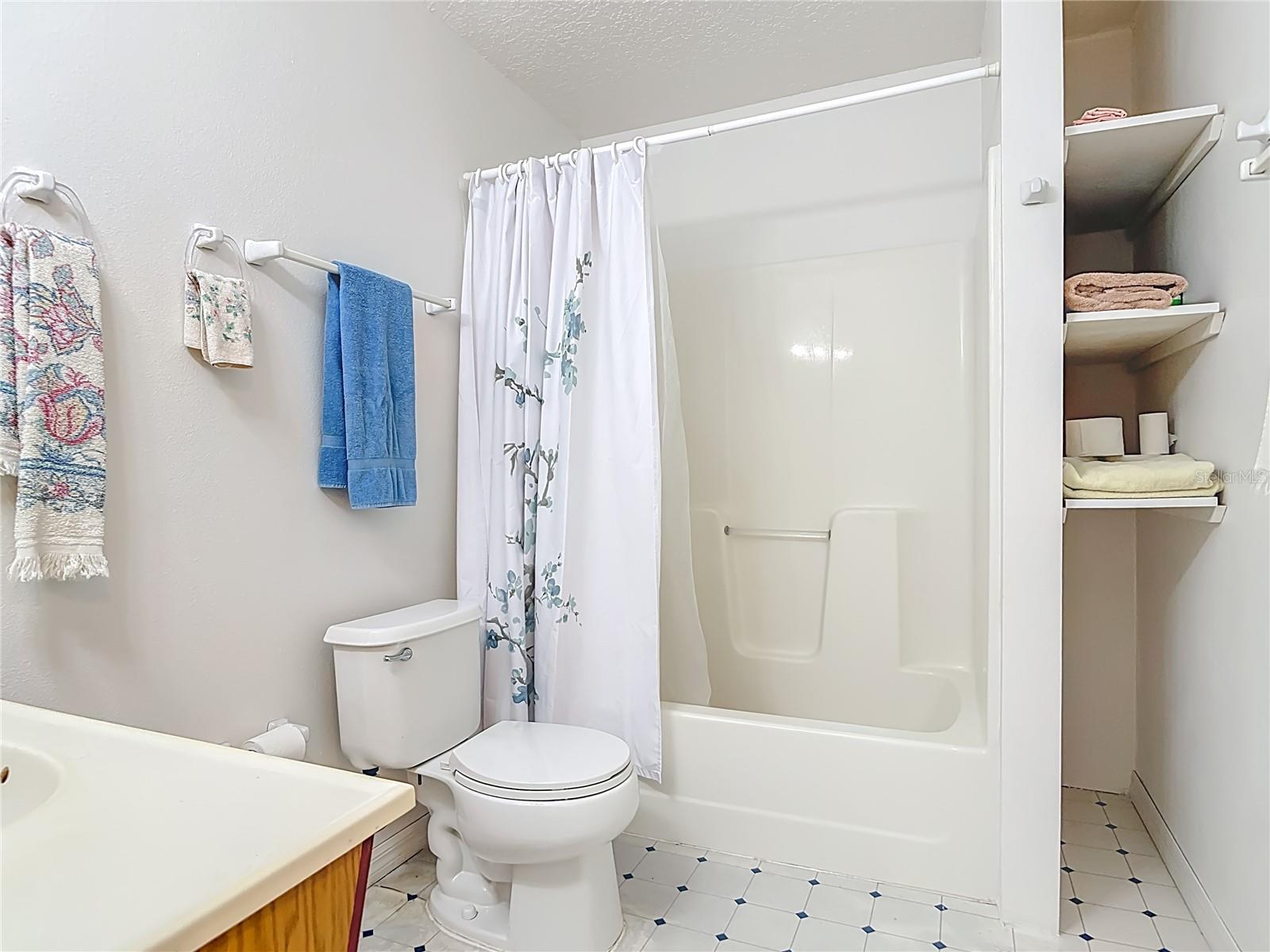 LAKE BERESFORD TERRACE FIRST ADDITION - Residential