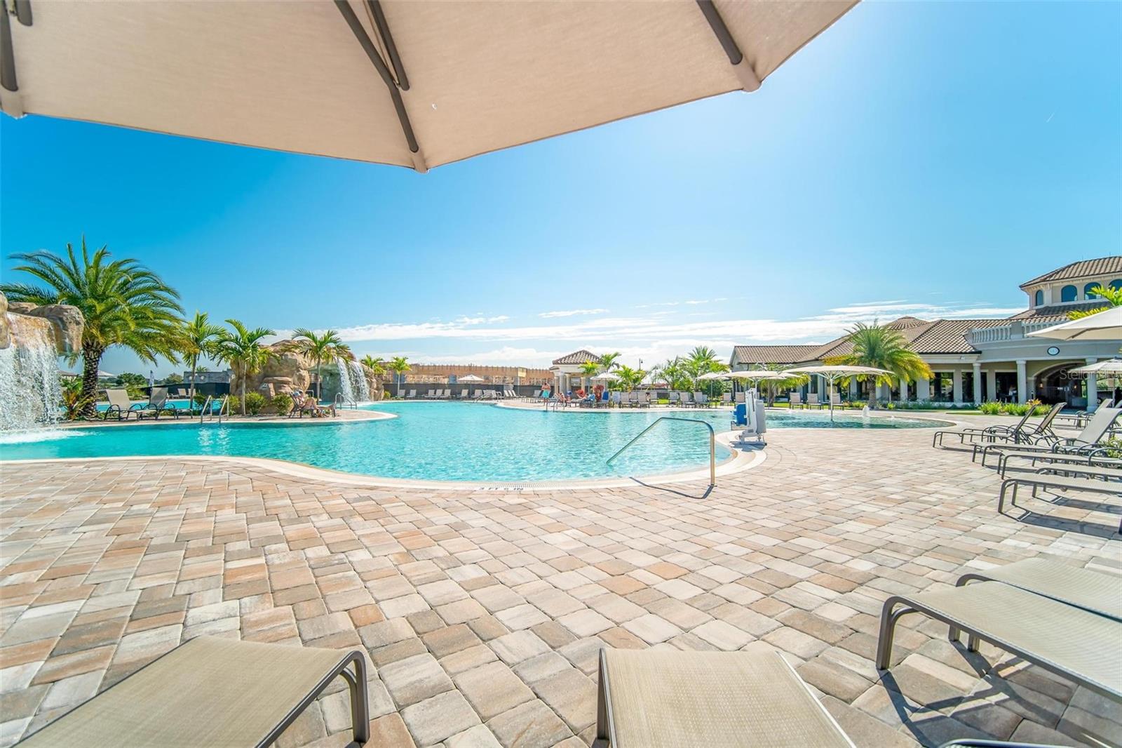 TERRACE VIII AT LAKEWOOD NATIONAL PH I - Residential Lease