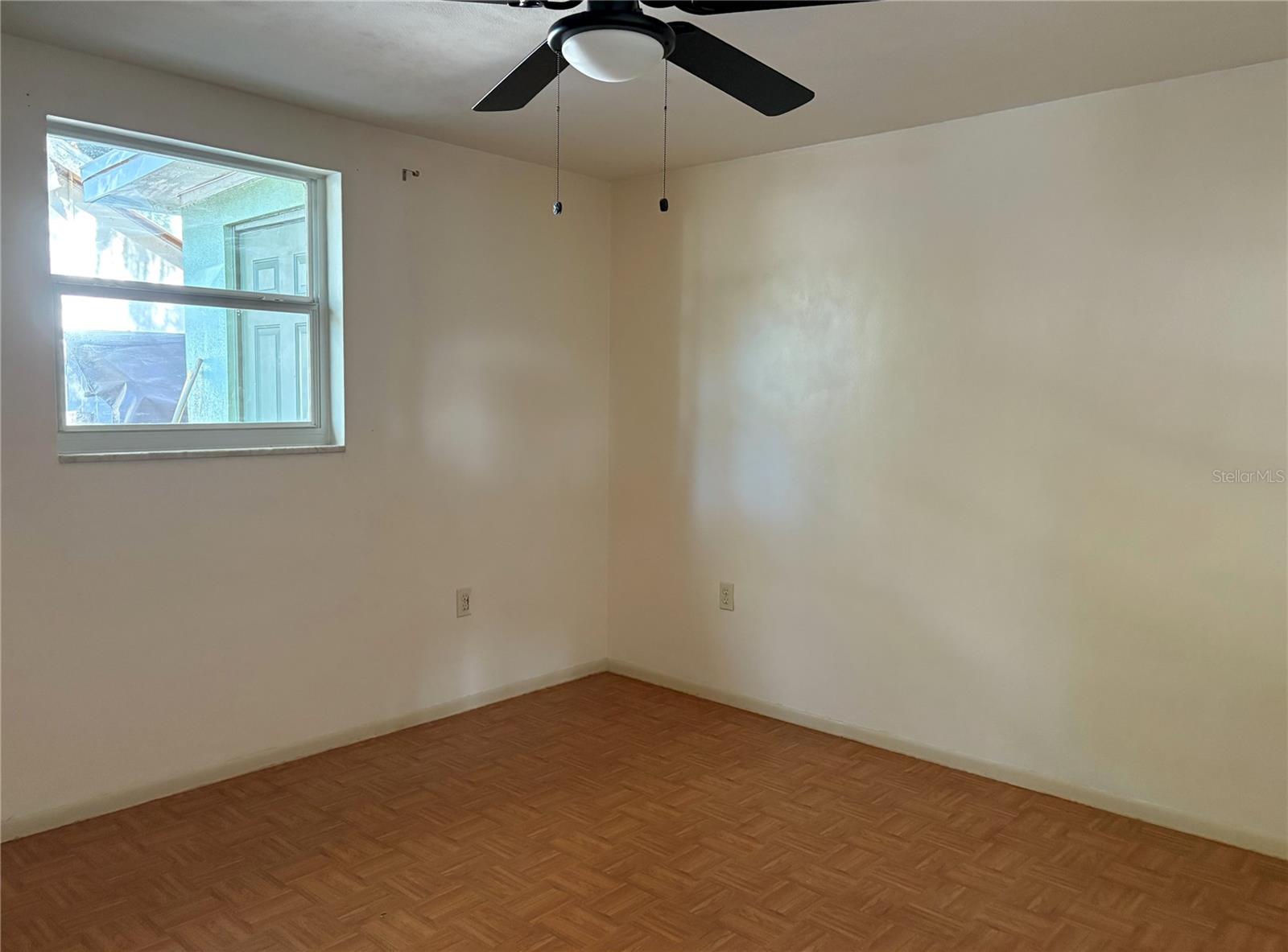 NORTHRUPS RIVER GROVE - Residential Lease