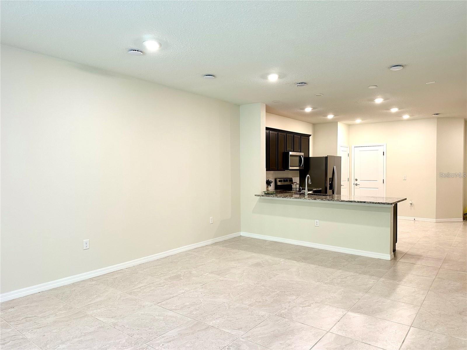 4574 CYPRESS CAY WAY