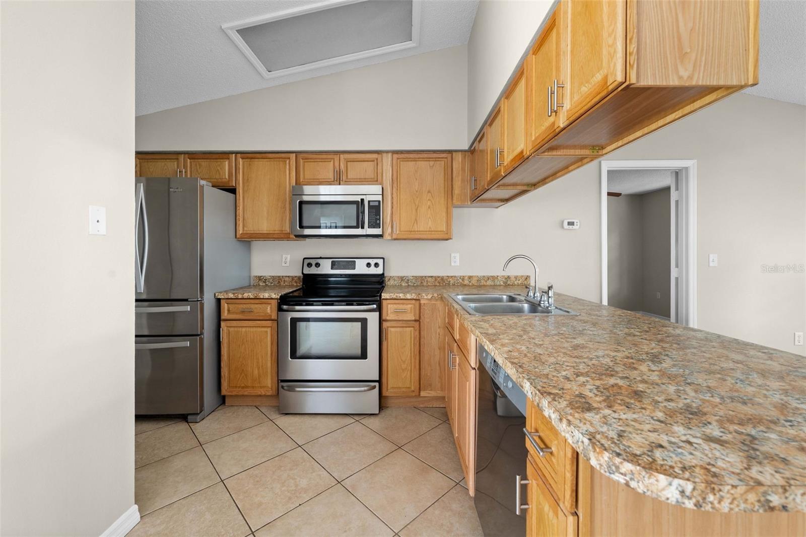 INVERNESS HIGHLANDS WEST - Residential