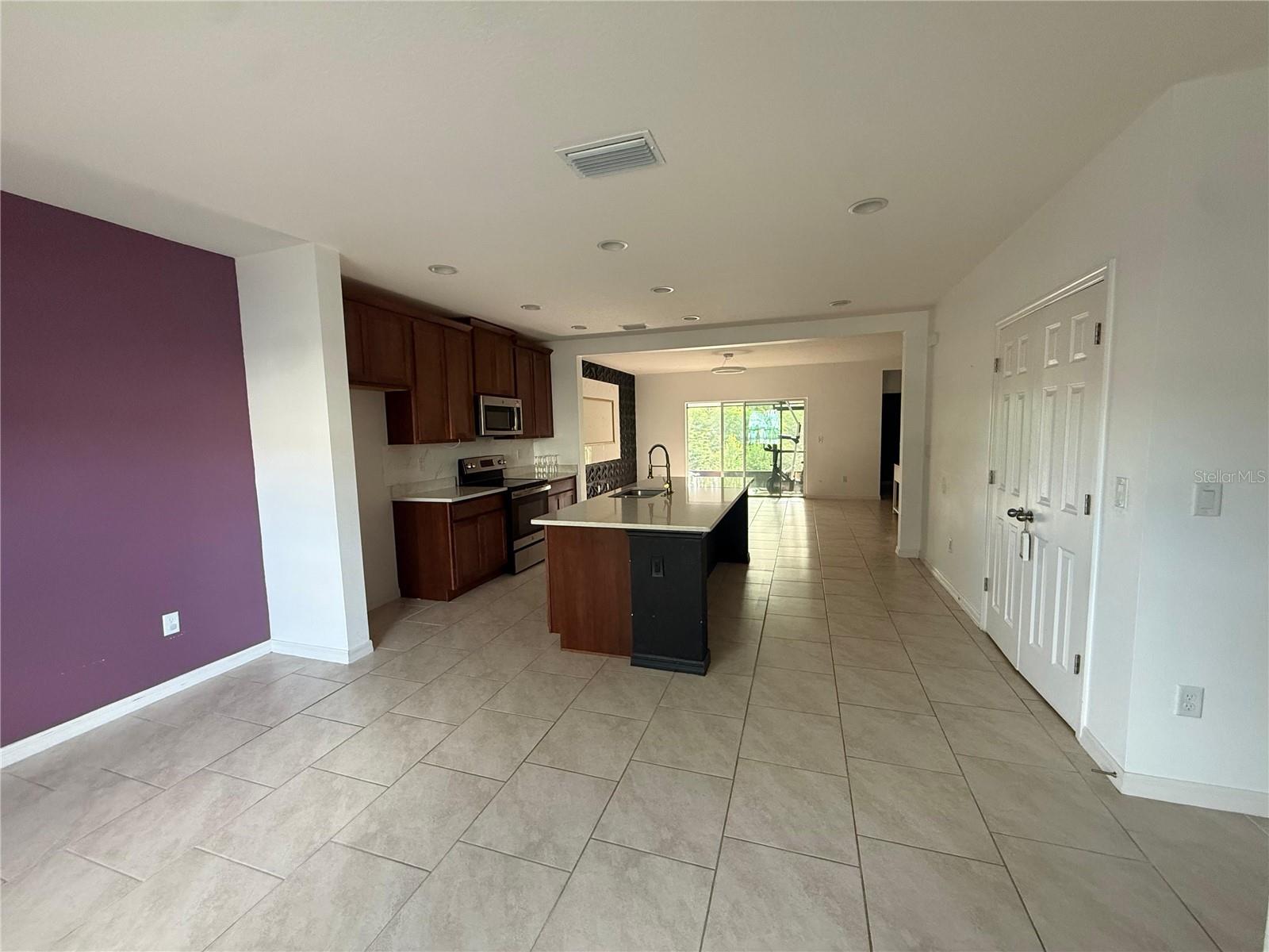 LEGACY LNDGS - Residential