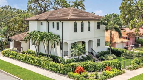 101 BANDERA WAY NE ST PETERSBURG FL 33704