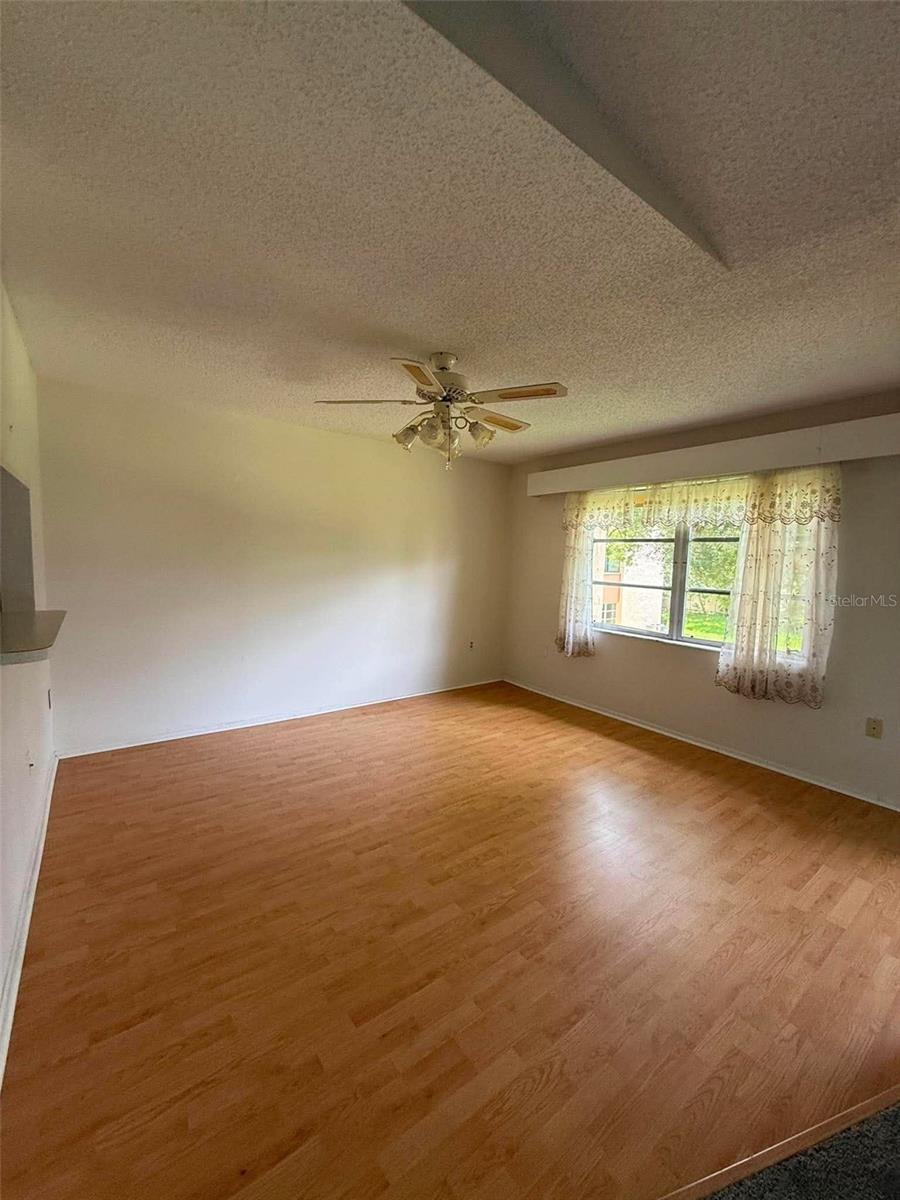 2536 CLUBHOUSE CIRCLE 202