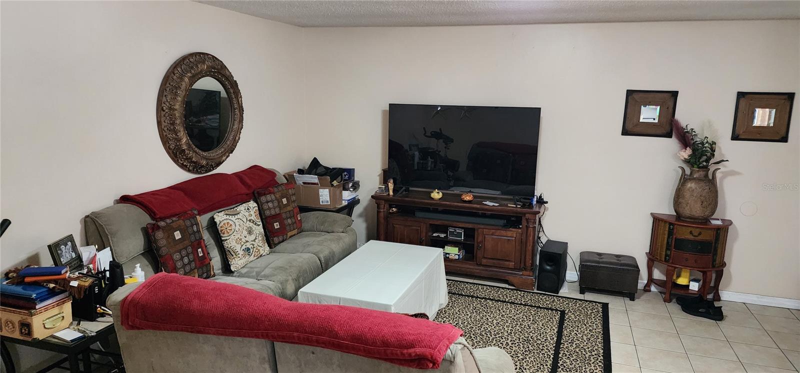 GLEN JAC OAKS - Residential