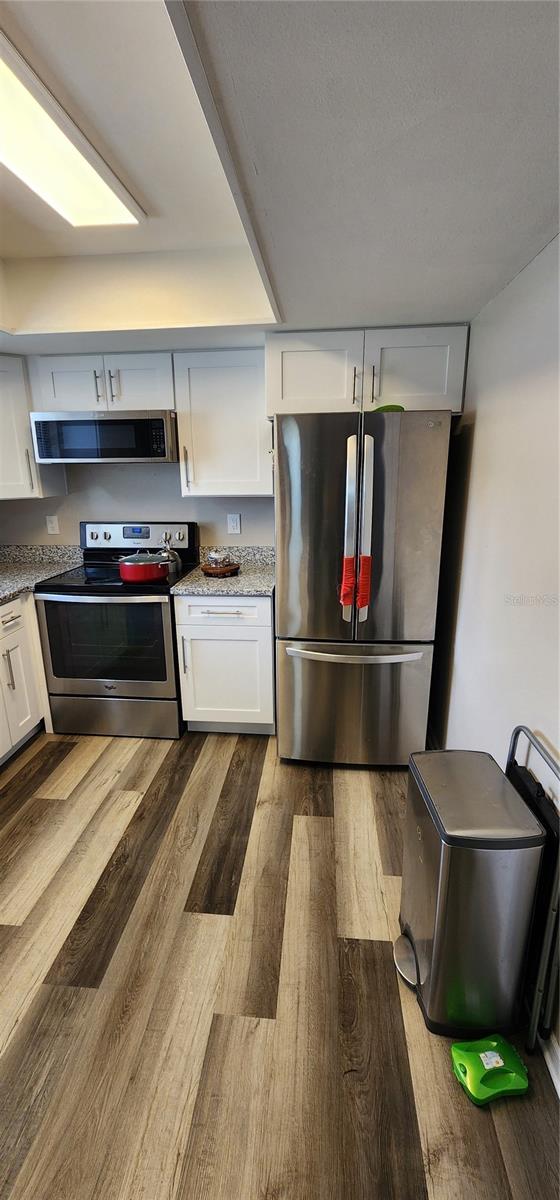 GLEN JAC OAKS - Residential