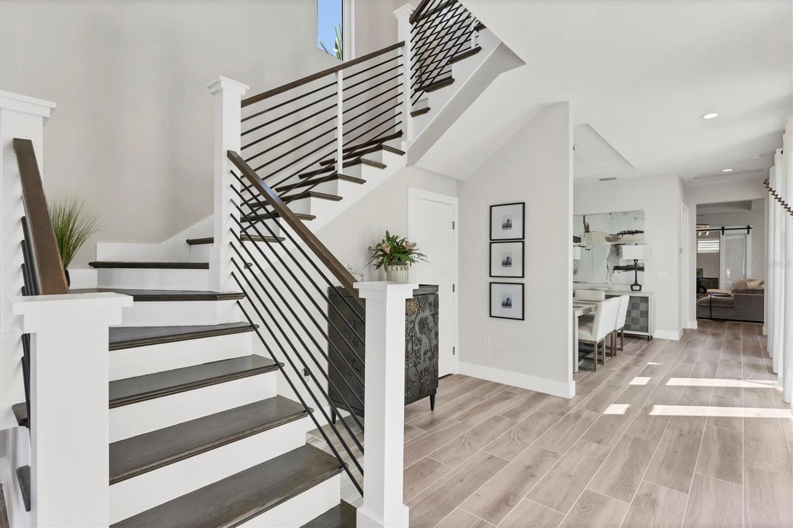 AQUA LAGOON - Residential