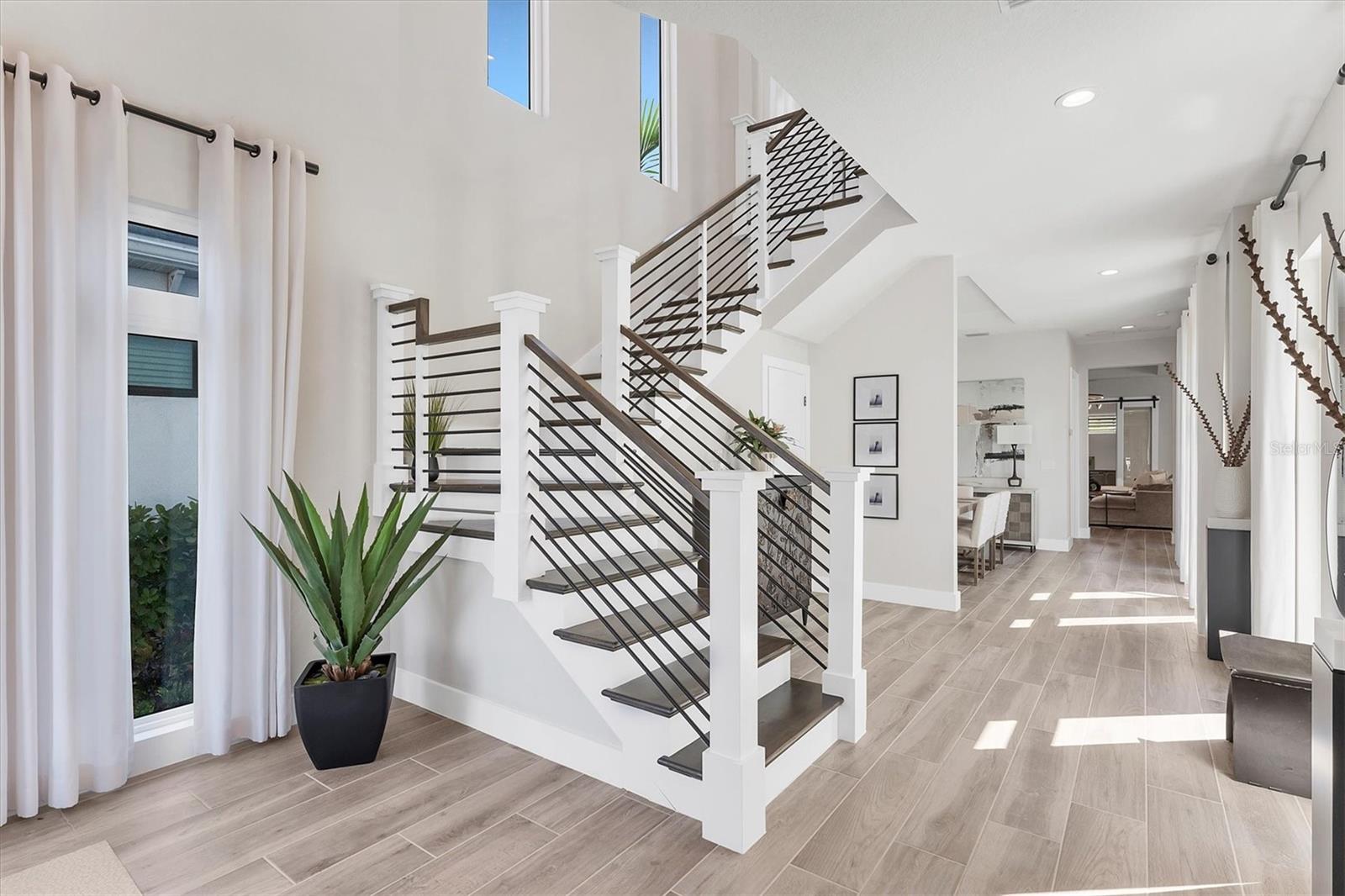 AQUA LAGOON - Residential