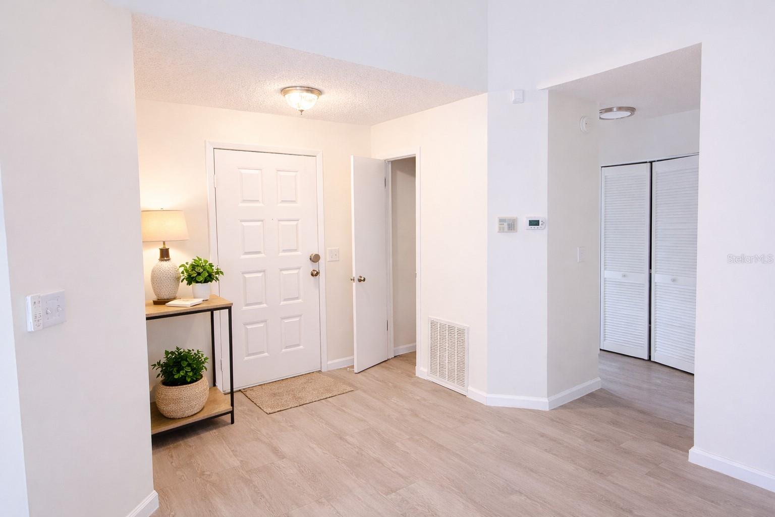 HIDDEN LAKE VILLAS PH 1 - Residential