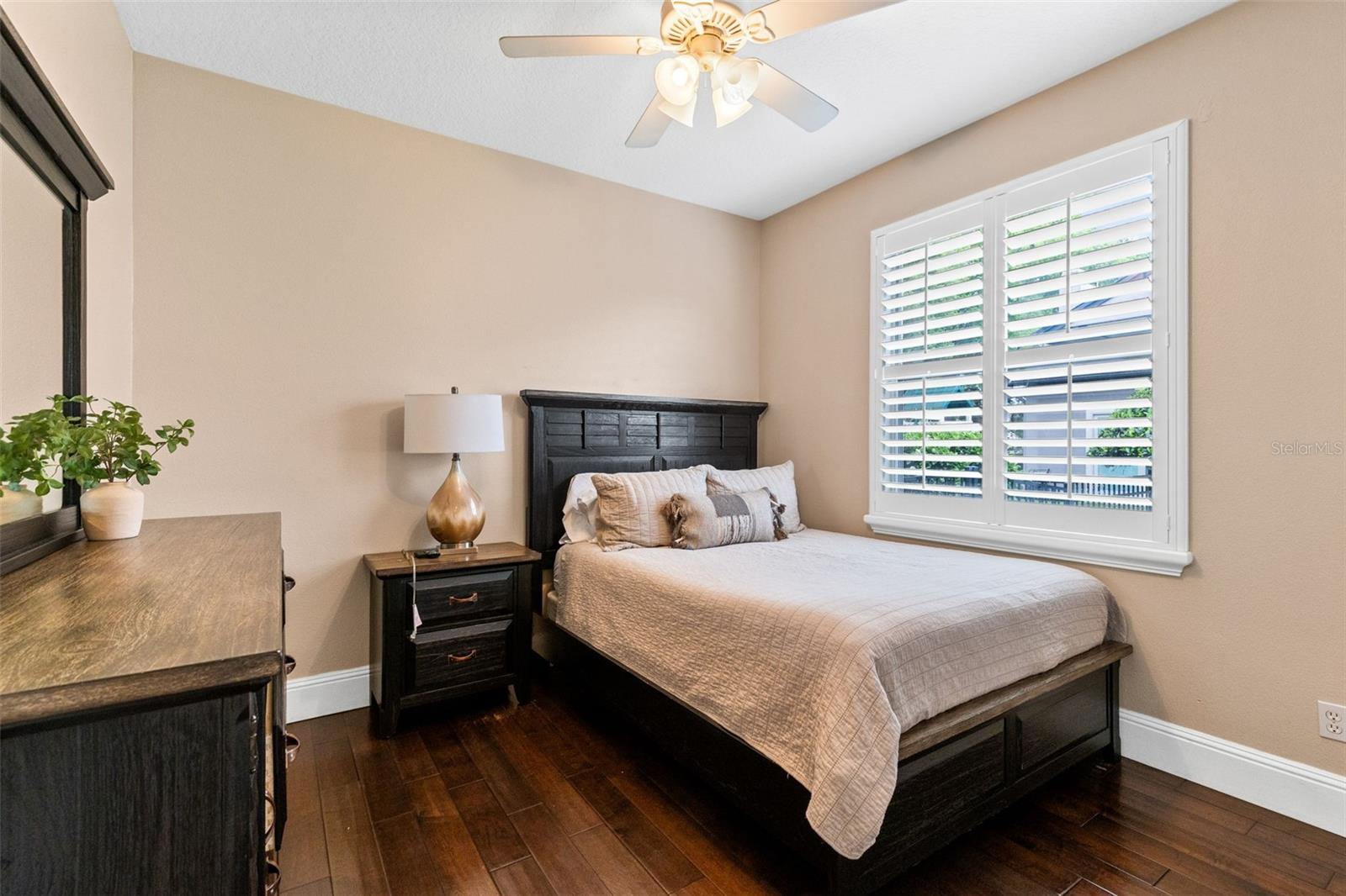 CITRUS OAKS - Residential