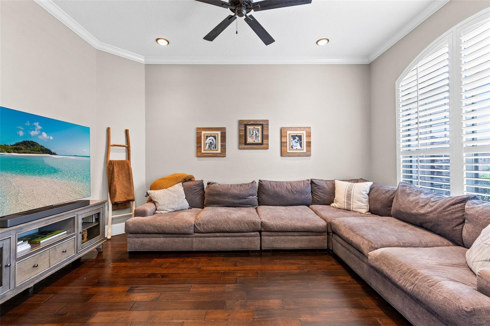 CITRUS OAKS - Residential