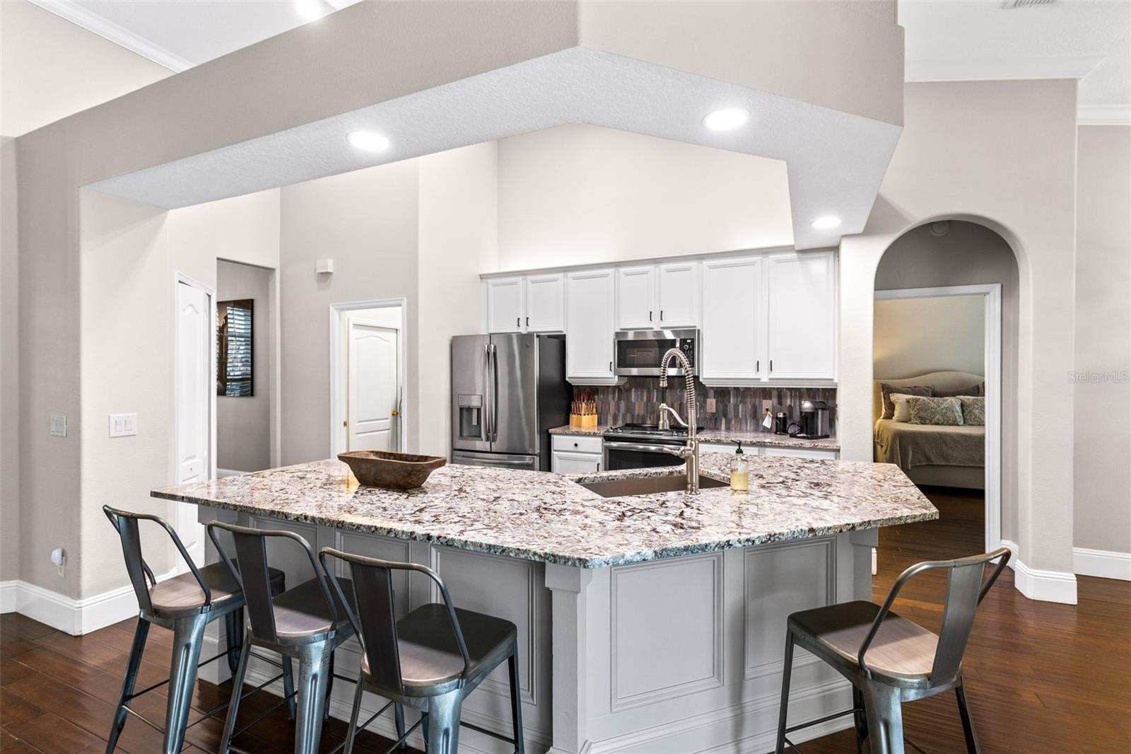 CITRUS OAKS - Residential