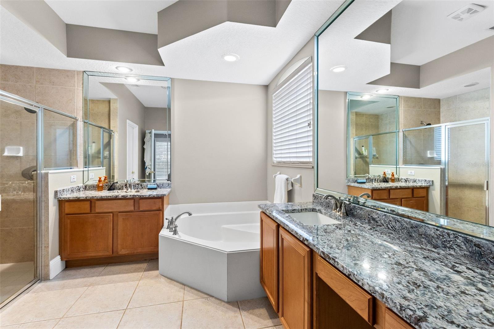 CITRUS OAKS - Residential