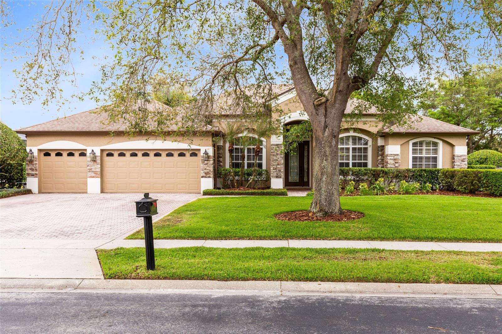 CITRUS OAKS - Residential