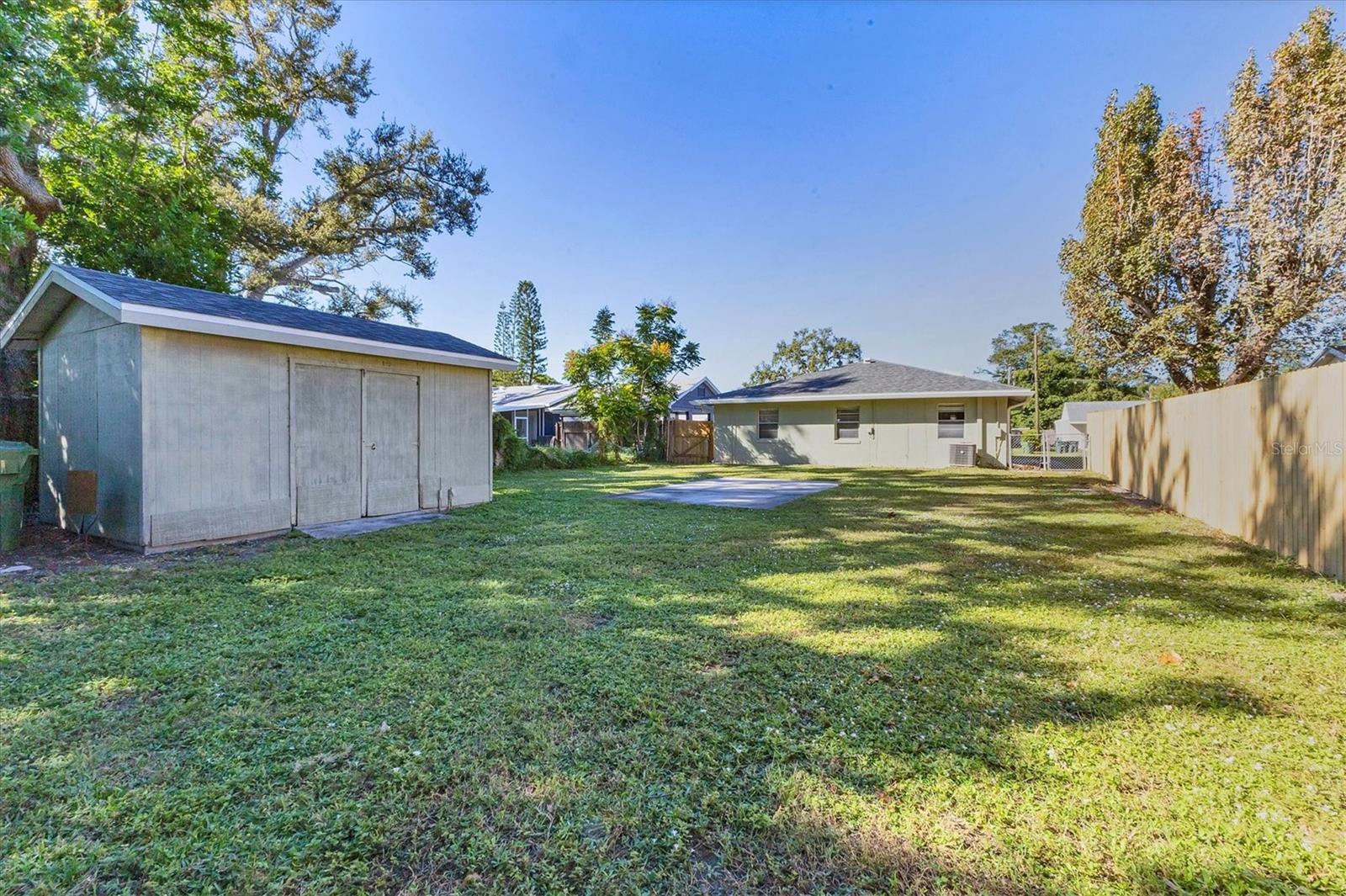 CRESCENT HEIGHTS RESUBDIVIDED - Residential