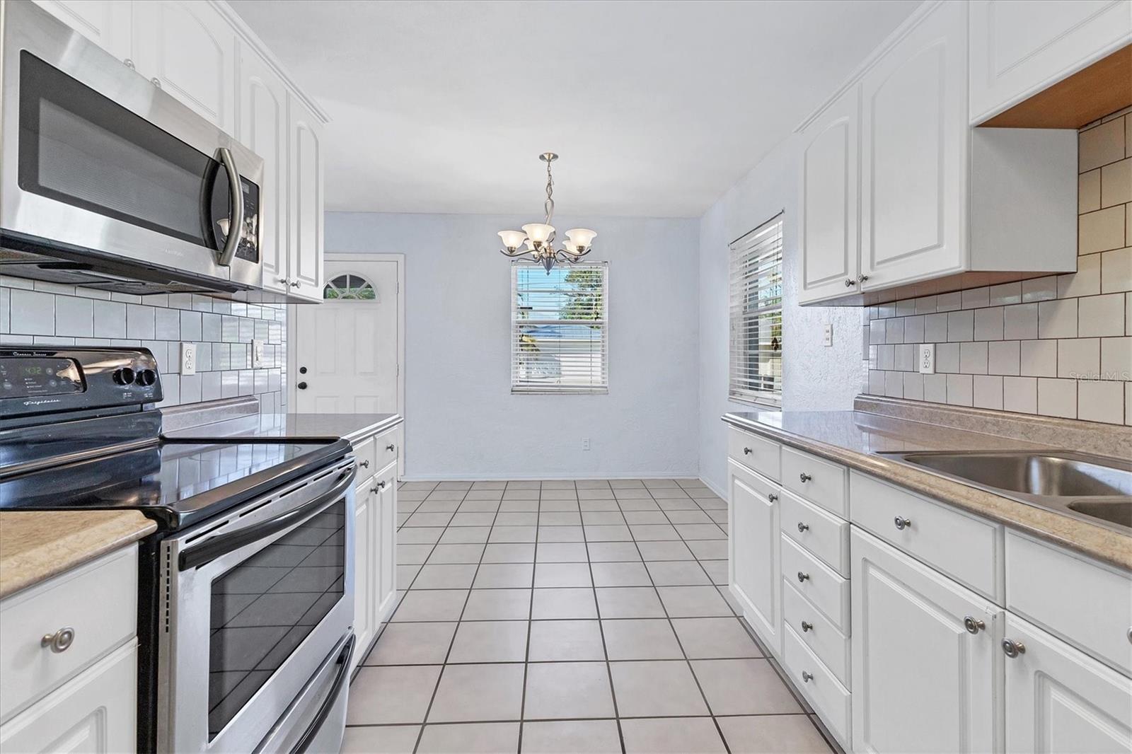 CRESCENT HEIGHTS RESUBDIVIDED - Residential