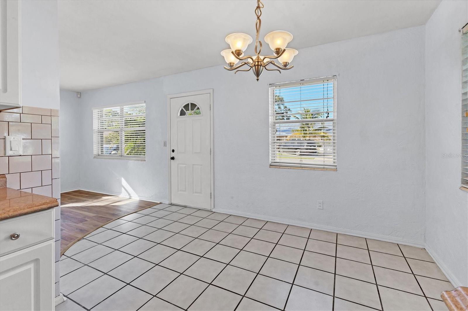 CRESCENT HEIGHTS RESUBDIVIDED - Residential