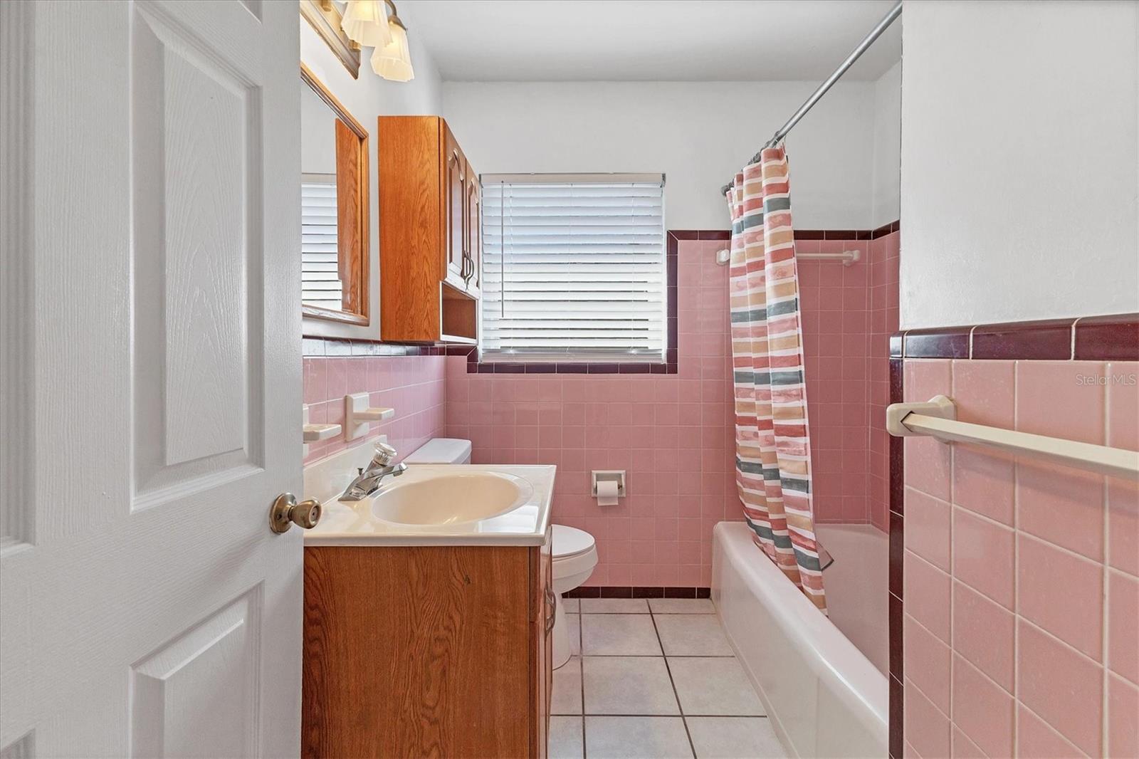 CRESCENT HEIGHTS RESUBDIVIDED - Residential