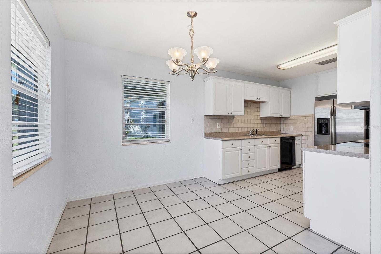 CRESCENT HEIGHTS RESUBDIVIDED - Residential