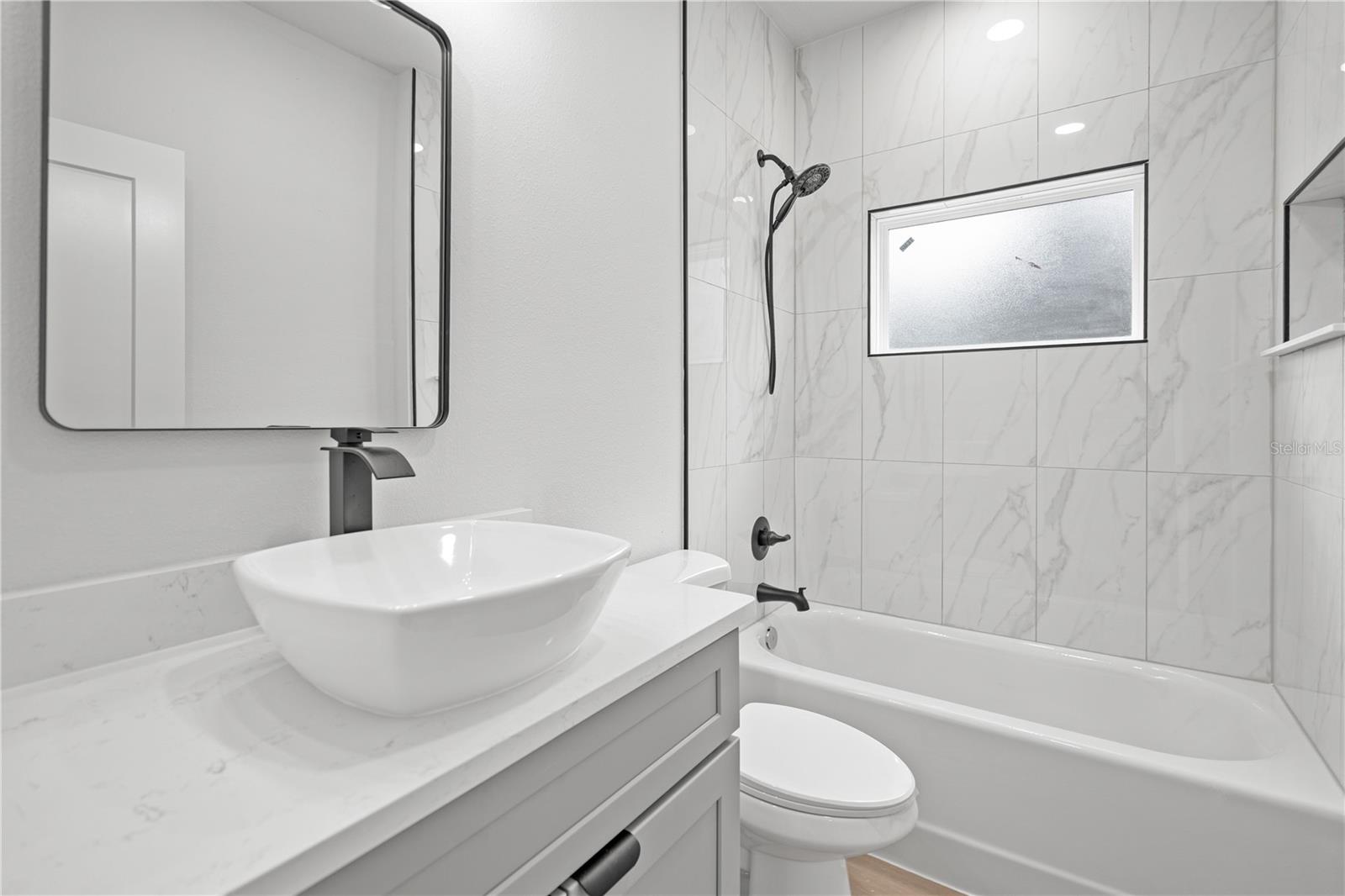 CHIEFLAND COUNTRY ESTATES - Residential