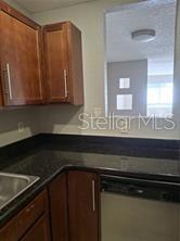 METRO/MICHIGAN PARK CONDO - Residential