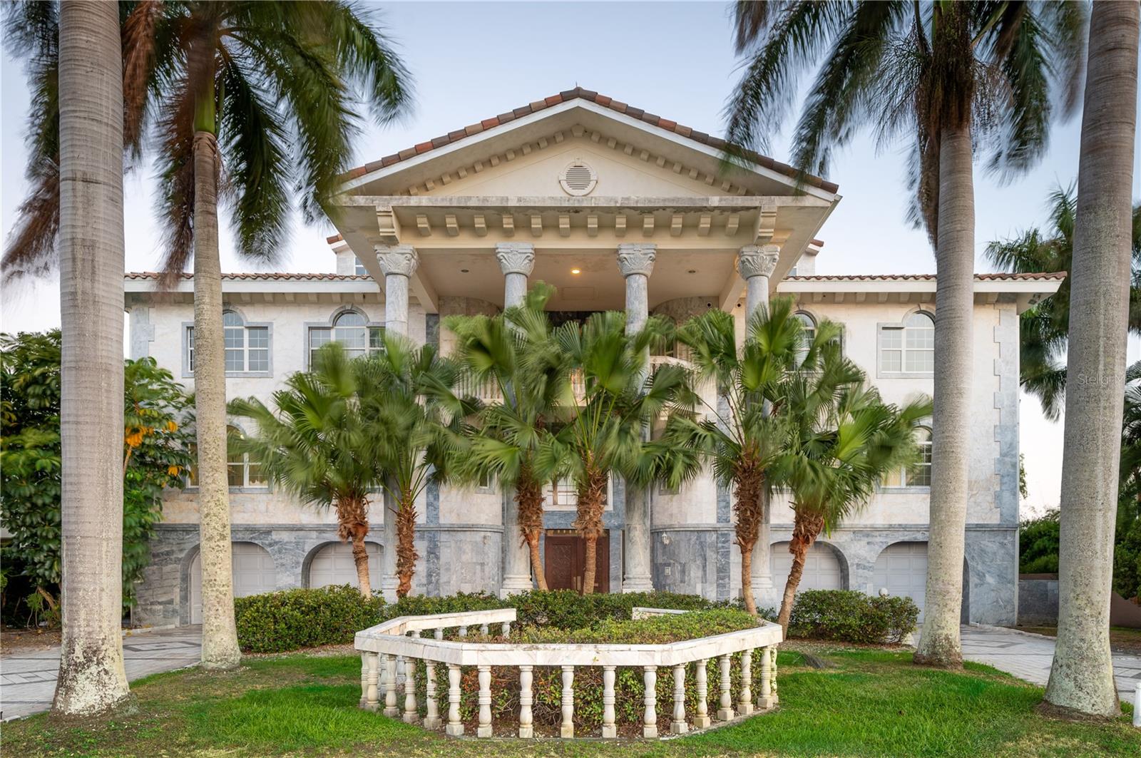 BAYWAY ISLES - Residential