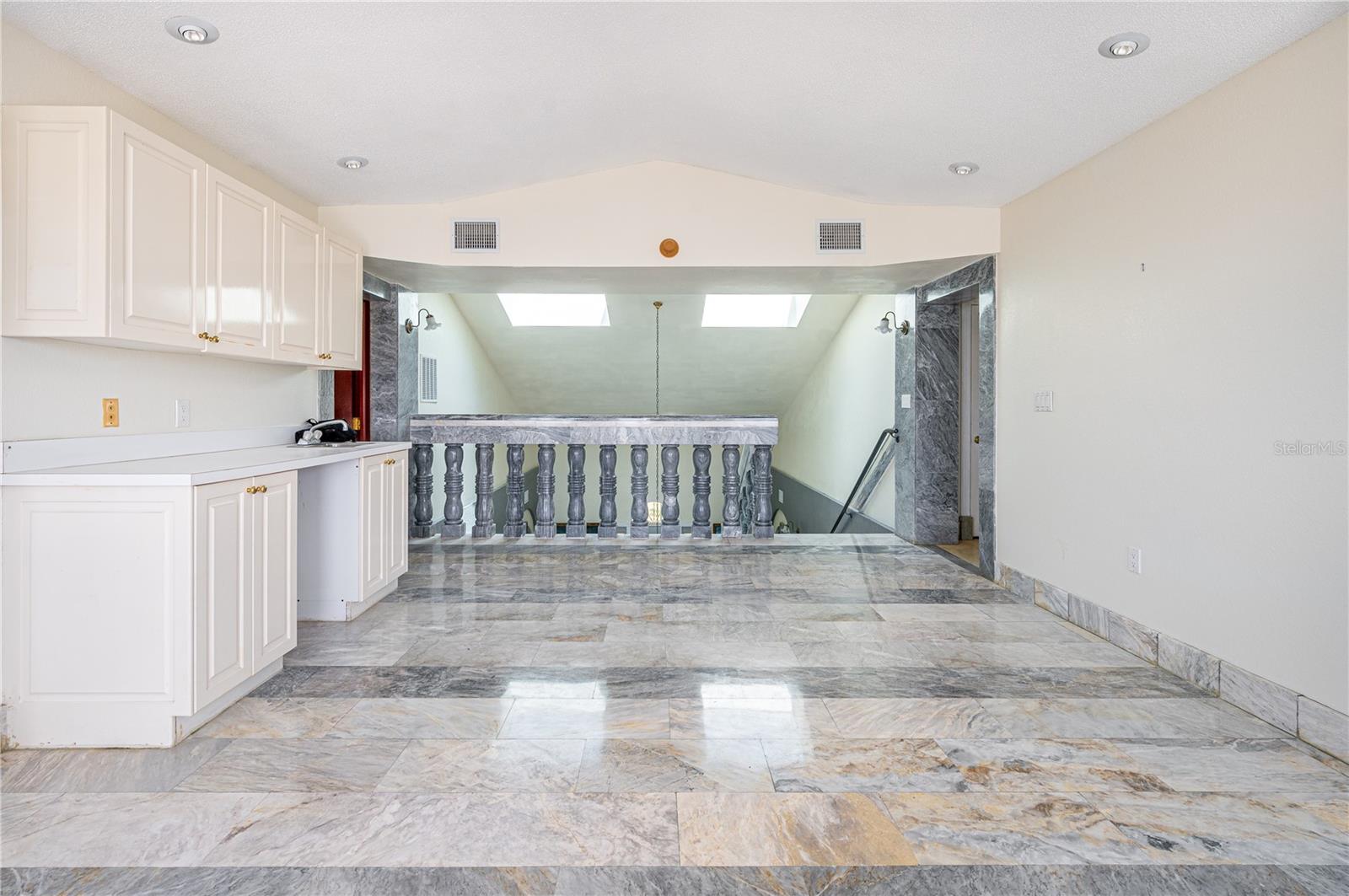 BAYWAY ISLES - Residential