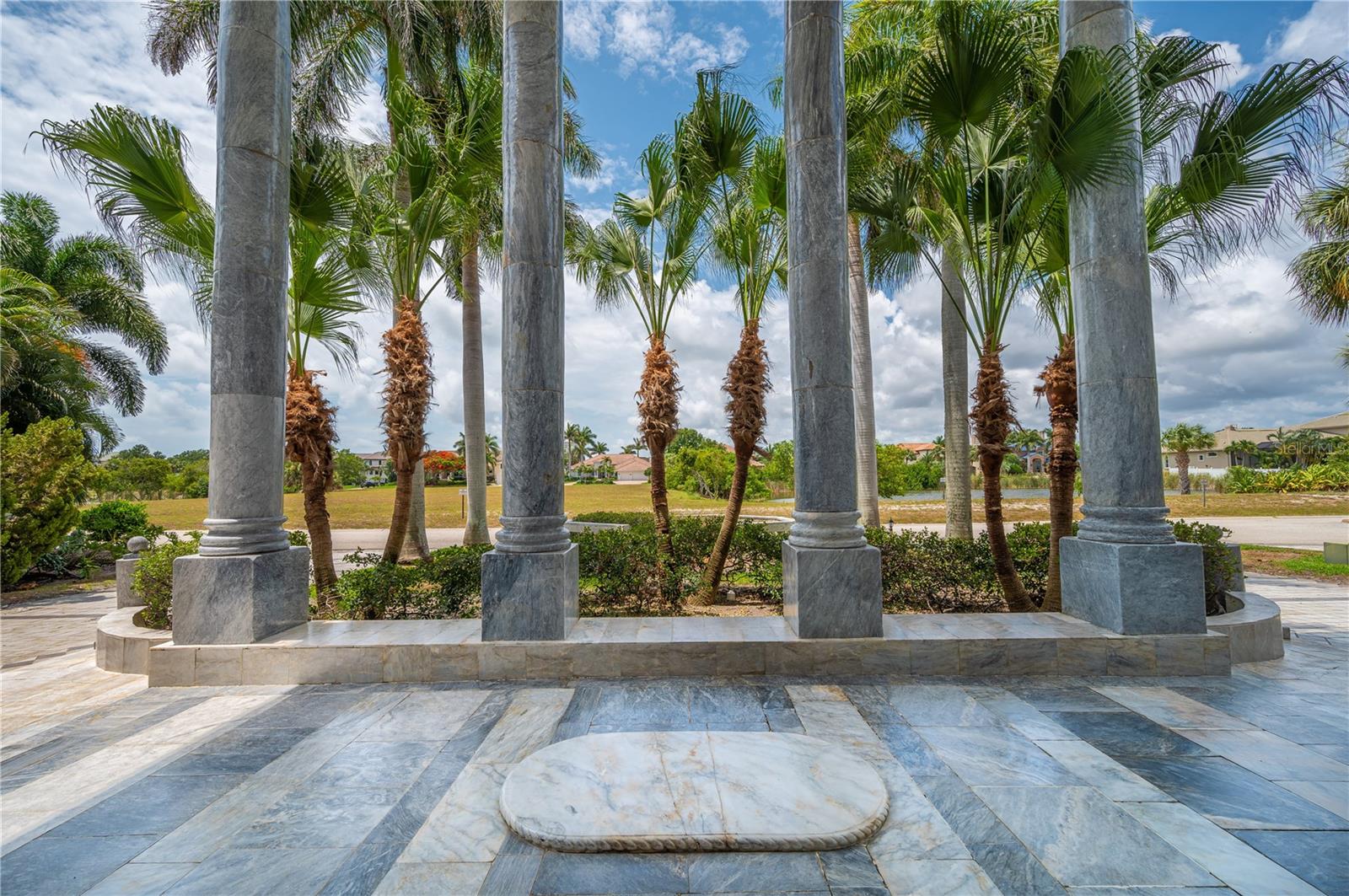 BAYWAY ISLES - Residential