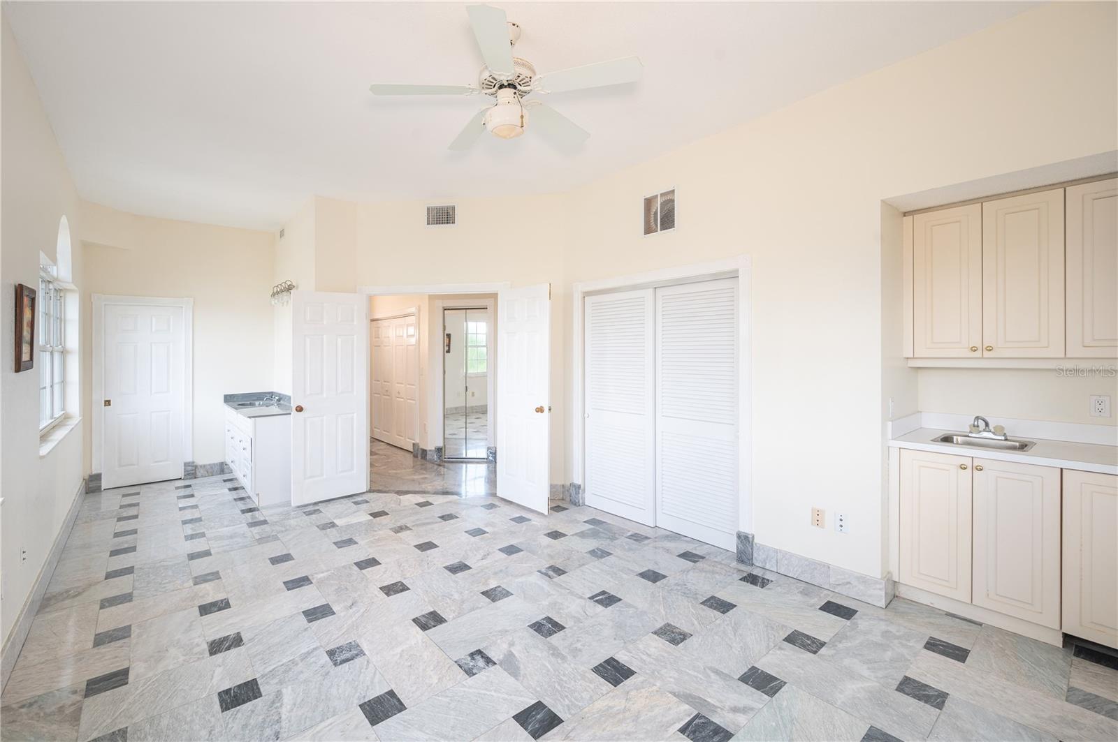 BAYWAY ISLES - Residential