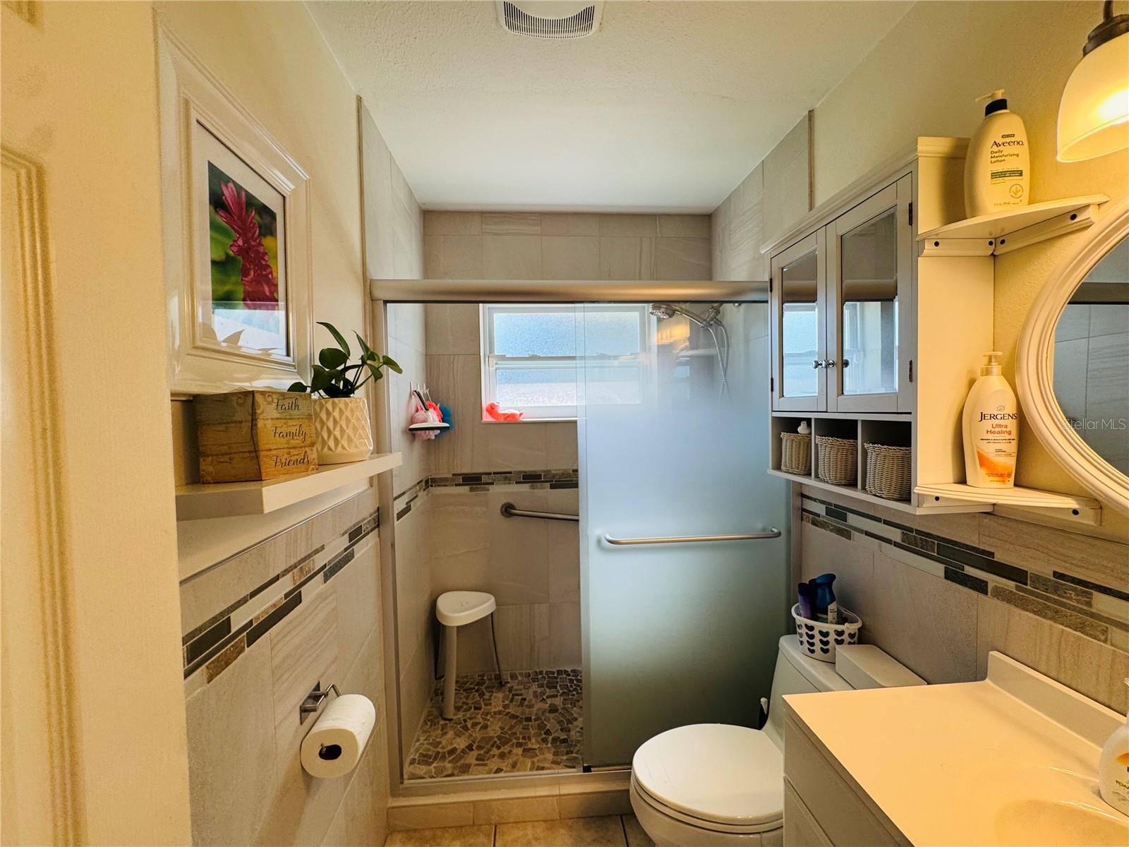 CRESTLINE - Residential