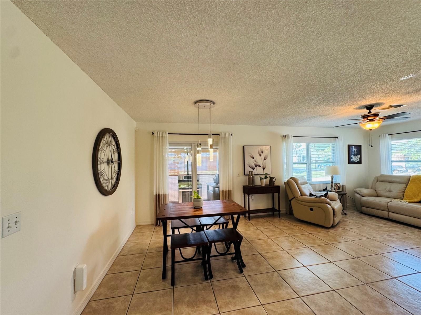CRESTLINE - Residential